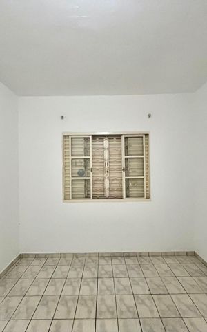 Casa à venda com 200m², 3 quartos e 3 vagas Casa à venda com 200m², 3 quartos e 3 vagasQuarto 1