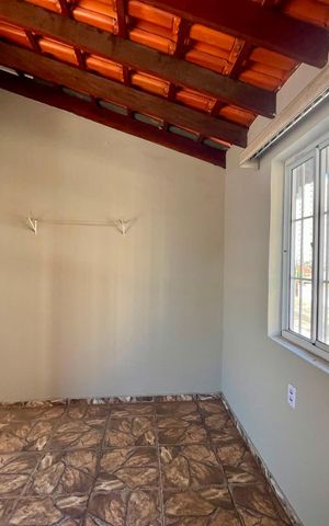 Casa à venda com 200m², 3 quartos e 3 vagas Casa à venda com 200m², 3 quartos e 3 vagasÁrea de Serviço