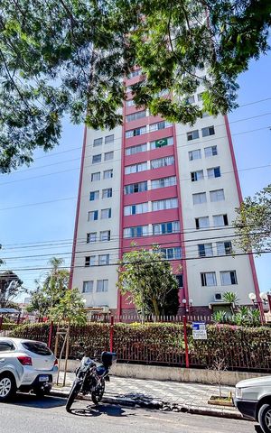 Apartamento para alugar com 100m², 4 quartos e 1 vagaFachada com Plaquinha