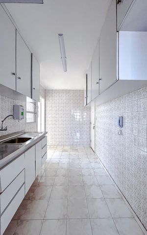Apartamento para alugar com 100m², 4 quartos e 1 vagaCozinha