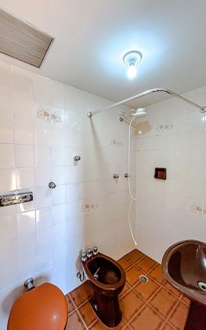 Apartamento para alugar com 100m², 4 quartos e 1 vagaBanheiro da Suíte