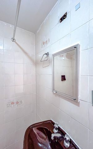 Apartamento para alugar com 100m², 4 quartos e 1 vagaBanheiro da Suíte