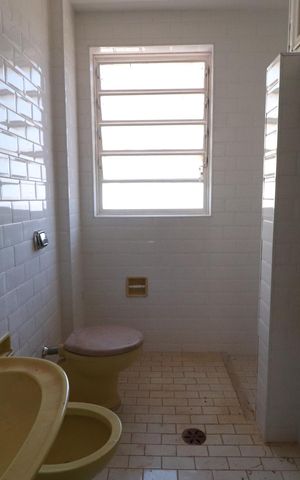 Apartamento para alugar com 168m², 4 quartos e sem vagaBanheiro da Suíte