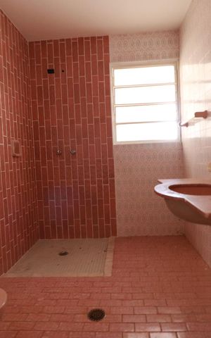 Apartamento para alugar com 168m², 4 quartos e sem vagaBanheiro 
