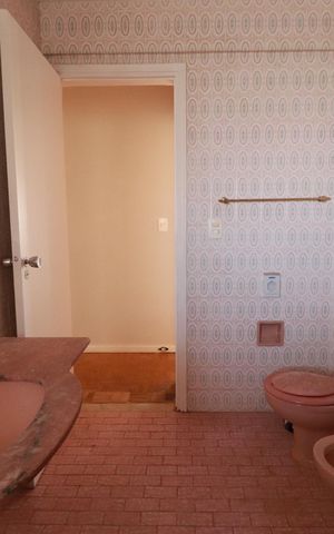 Apartamento para alugar com 168m², 4 quartos e sem vagaBanheiro 