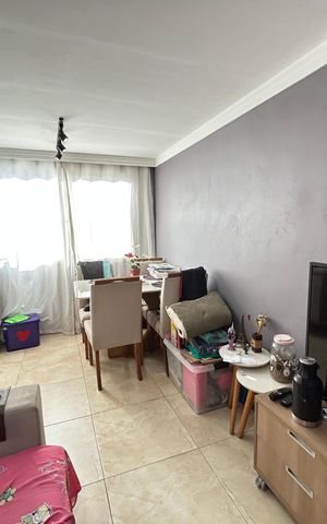 Apartamento à venda com 49m², 2 quartos e 1 vagaSala
