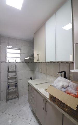 Casa à venda com 180m², 3 quartos e 2 vagasCopa e Cozinha 