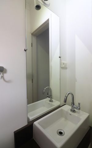 Casa à venda com 180m², 3 quartos e 2 vagasQuarto 2 - Suíte Banheiro 