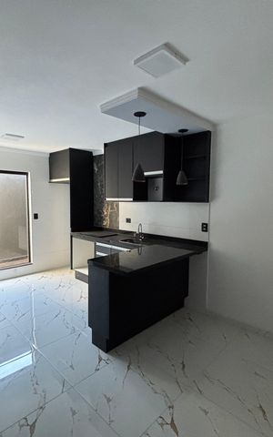Apartamento à venda com 45m², 2 quartos e 1 vaga Apartamento à venda com 45m², 2 quartos e 1 vagaCozinha - Armários