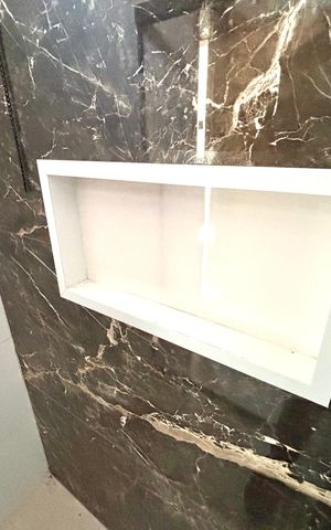 Apartamento à venda com 45m², 2 quartos e 1 vaga Apartamento à venda com 45m², 2 quartos e 1 vagaBanheiro