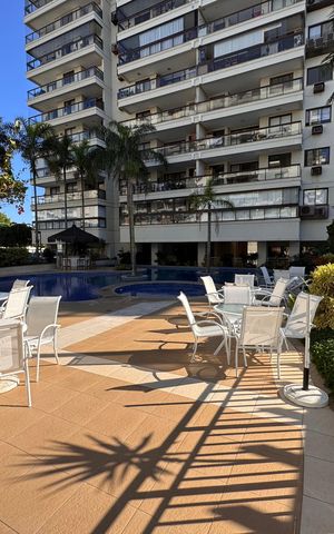 Apartamento à venda com 78m², 3 quartos e 1 vaga Apartamento à venda com 78m², 3 quartos e 1 vagaÁrea comum