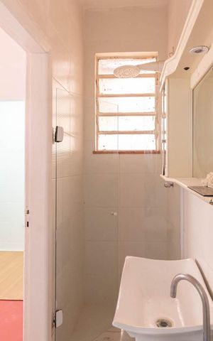 Casa à venda com 346m², 4 quartos e 1 vagaBanheiro casa anexo