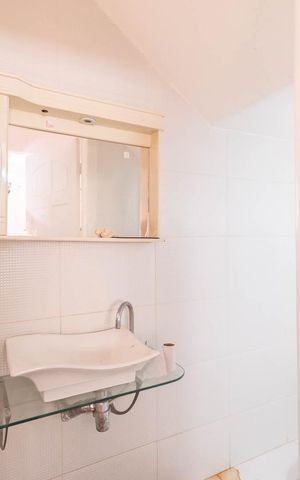 Casa à venda com 346m², 4 quartos e 1 vagaBanheiro casa anexo