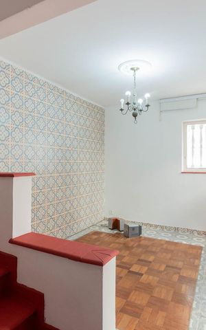 Casa à venda com 346m², 4 quartos e 1 vagaSala casa anexo