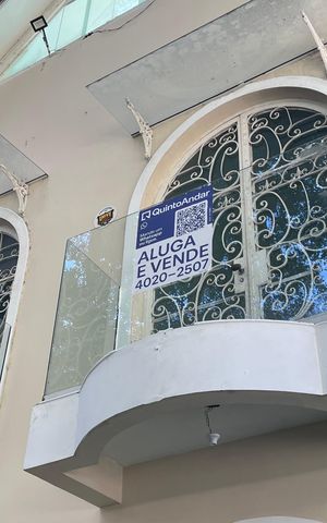 Casa à venda com 346m², 4 quartos e 1 vaga