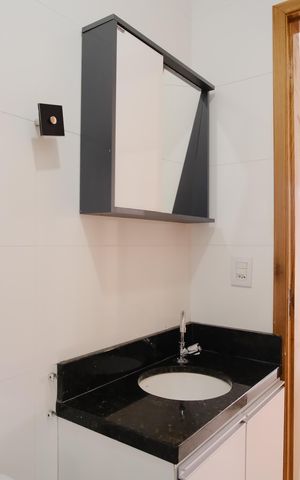 Apartamento para alugar com 55m², 2 quartos e sem vagaBanheiro