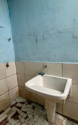 Casa para alugar com 85m², 2 quartos e sem vagaÁrea de Serviço