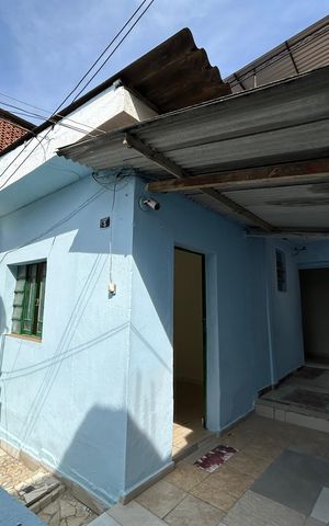 Casa para alugar com 85m², 2 quartos e sem vagaFachada
