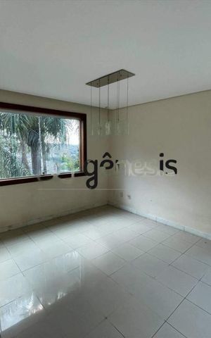 Casa à venda com 407m², 4 quartos e 3 vagas
