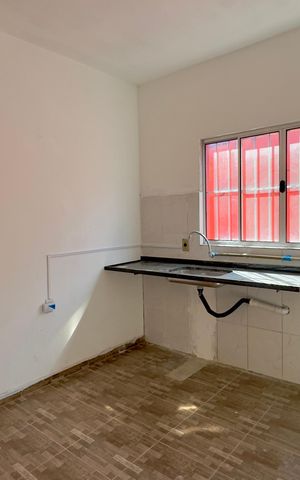 Casa para alugar com 55m², 2 quartos e sem vaga Casa para alugar com 55m², 2 quartos e sem vagaCozinha