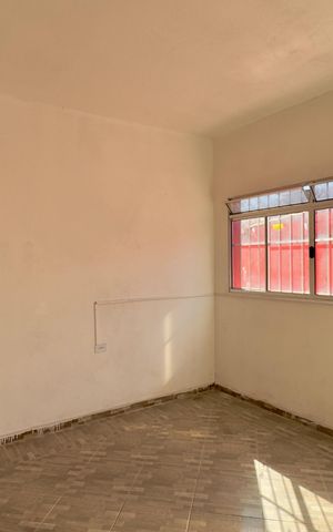 Casa para alugar com 55m², 2 quartos e sem vaga Casa para alugar com 55m², 2 quartos e sem vagaSala