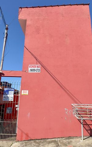 Casa para alugar com 55m², 2 quartos e sem vaga Casa para alugar com 55m², 2 quartos e sem vagaFachada