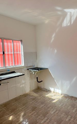 Casa para alugar com 55m², 2 quartos e sem vaga Casa para alugar com 55m², 2 quartos e sem vagaCozinha