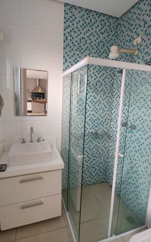 Casa de condomínio para alugar com 300m², 4 quartos e 4 vagas