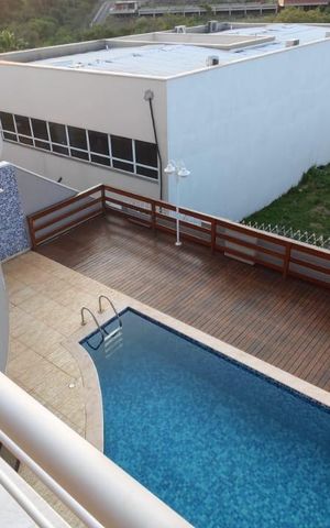 Casa de condomínio para alugar com 300m², 4 quartos e 4 vagas