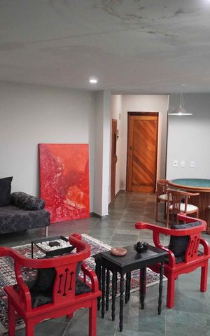 Casa de condomínio à venda com 585m², 5 quartos e 3 vagas