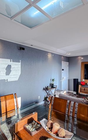 Apartamento à venda com 106m², 3 quartos e 2 vagas Apartamento à venda com 106m², 3 quartos e 2 vagasSala