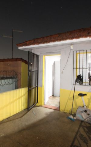 Casa à venda com 129m², 2 quartos e 1 vagaQuintal
