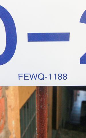 Casa para alugar com 100m², 3 quartos e 1 vaga Casa para alugar com 100m², 3 quartos e 1 vagaPlaca instalada em 05/06/2026 com o código FEWQ-1188