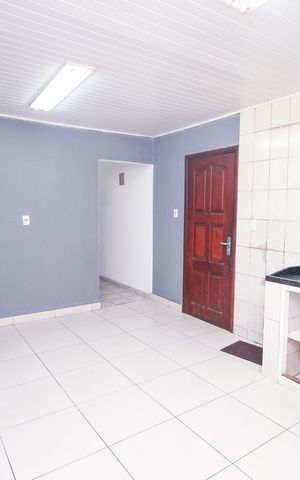 Casa para alugar com 100m², 3 quartos e 1 vaga Casa para alugar com 100m², 3 quartos e 1 vagaSala/Cozinha