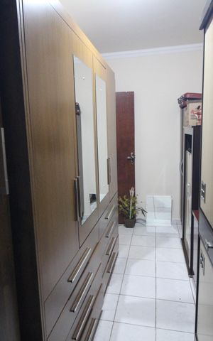 Casa à venda com 420m², 6 quartos e 2 vagasQuarto 2