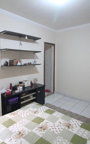 Casa à venda com 420m², 6 quartos e 2 vagasQuarto 3