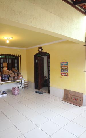 Casa à venda com 420m², 6 quartos e 2 vagasGaragem