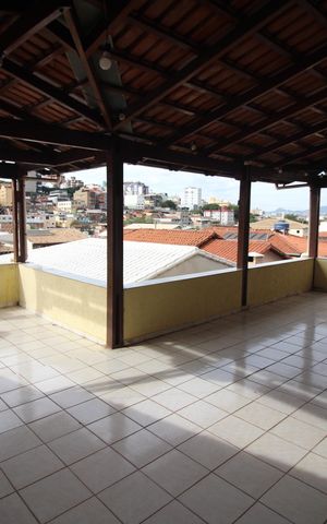 Casa à venda com 420m², 6 quartos e 2 vagasVaranda