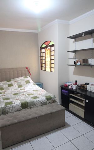 Casa à venda com 420m², 6 quartos e 2 vagasQuarto 3