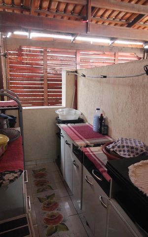 Casa à venda com 420m², 6 quartos e 2 vagasÁrea de Serviço 2