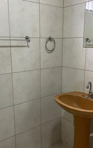 Casa para alugar com 120m², 1 quarto e sem vaga Casa para alugar com 120m², 1 quarto e sem vagaBanheiro