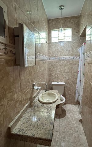Casa para alugar com 55m², 2 quartos e sem vagaBanheiro