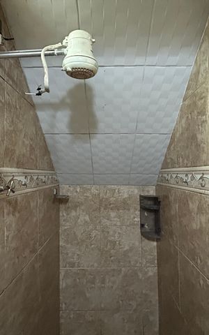 Casa para alugar com 55m², 2 quartos e sem vagaBanheiro