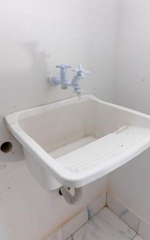 Casa para alugar com 50m², 1 quarto e sem vagaSala e Área de Serviço