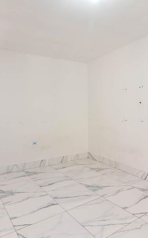 Casa para alugar com 50m², 1 quarto e sem vagaSala e Área de Serviço