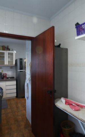 Casa à venda com 350m², 3 quartos e 3 vagas Casa à venda com 350m², 3 quartos e 3 vagasÁrea de Serviço