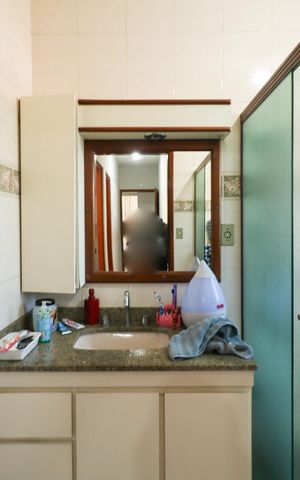 Casa à venda com 350m², 3 quartos e 3 vagas Casa à venda com 350m², 3 quartos e 3 vagasCasa 2