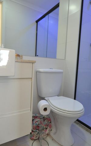 Apartamento à venda com 60m², 2 quartos e 2 vagasBanheiro do Quarto Suíte