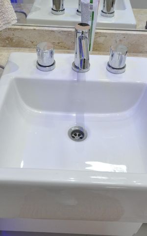 Apartamento à venda com 60m², 2 quartos e 2 vagasBanheiro Social