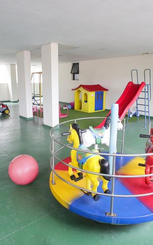 Apartamento à venda com 98m², 3 quartos e 1 vagaÁrea comum - Playground